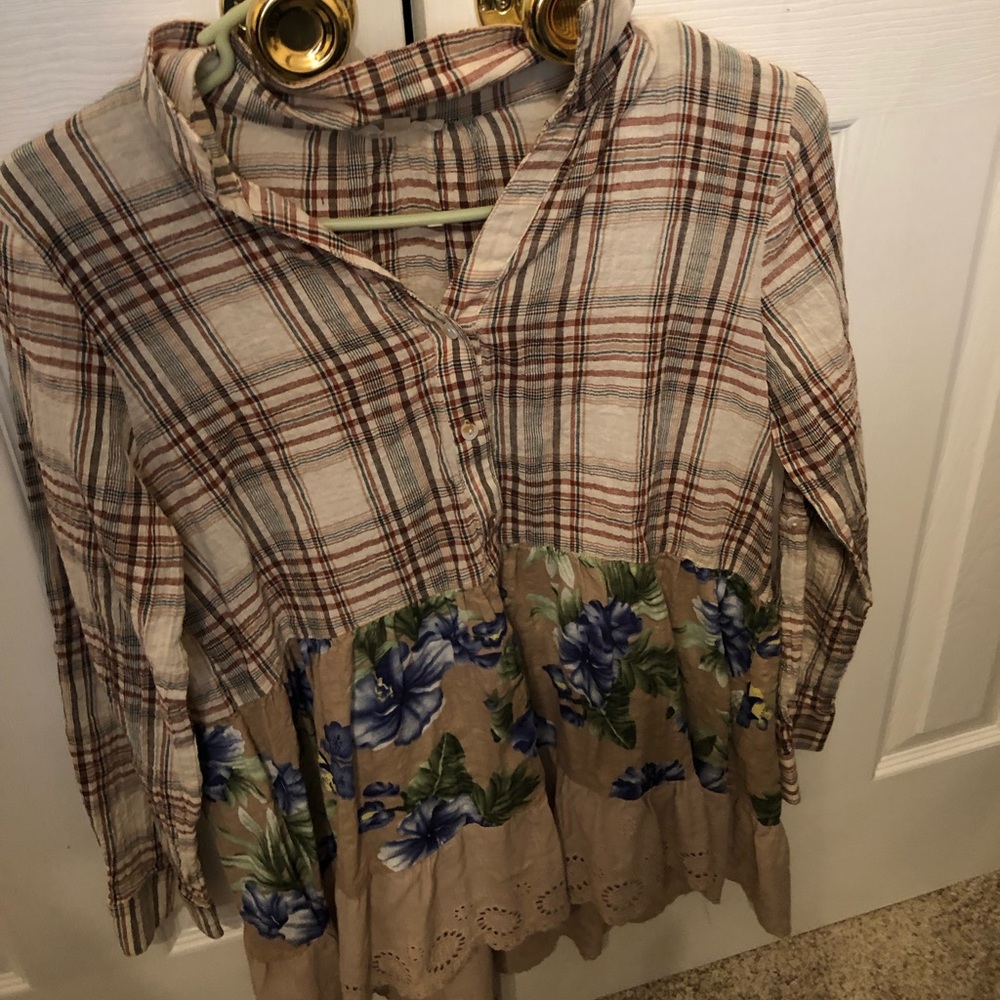 Long sleeve button up blouse